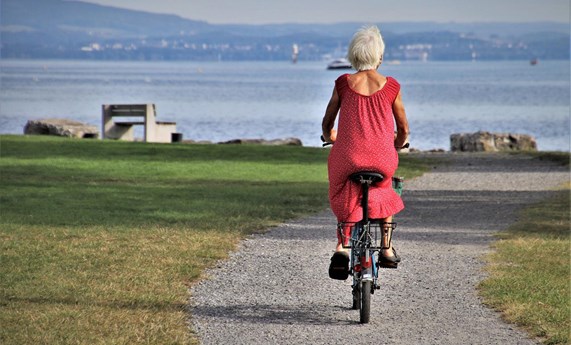 El estilo de vida mediterráneo se asocia con reducción del dolor en adultos mayores