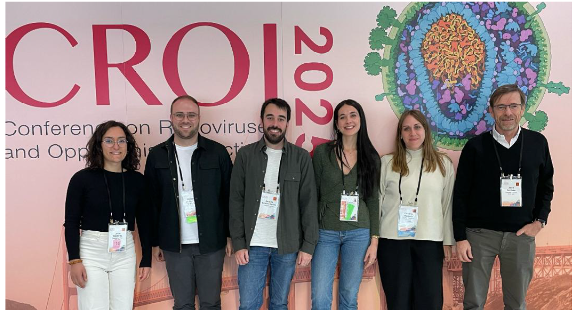 Identifican “relojes epigenéticos” que predicen el envejecimiento y riesgo de enfermedades en personas con VIH controlado