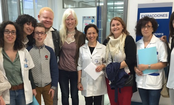 Profesionales de la salud y pacientes, satisfechos con la primera jornada clínica de albinismo celebrada en España