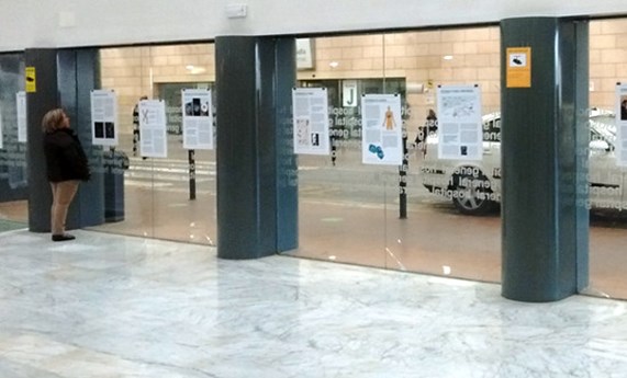 El Hospital Reina Sofía de Córdoba acoge la exposición "Menos Raras" sobre la investigación en enfermedades raras