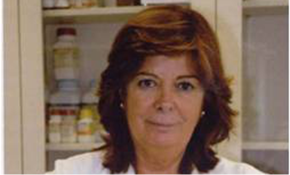 María Vallet recibe el Premio de Investigación Miguel Catalán 2013 María Vallet recibe el Premio de Investigación Miguel Catalán 2013