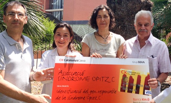 Donación de 32.400 euros para la investigación del CIBERER en el síndrome Opitz C