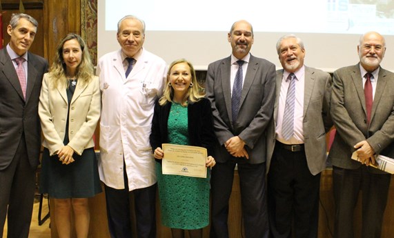 Carmen Ayuso recibe el Premio de Investigación anual de la Fundación de Lucha contra la Ceguera