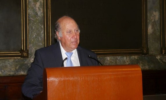 Julio San Román, investido Doctor Honoris Causa por la Universidad de La Habana Julio San Román, investido Doctor Honoris Causa por la Universidad de La Habana