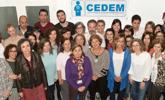 La Asociación Española del Síndrome de CDG dona 6.000 euros para la investigación en tratamientos de la U746 CIBERER