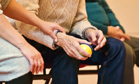 Retrasar los efectos del envejecimiento con tratamiento hormonal seguro Retrasar los efectos del envejecimiento con tratamiento hormonal seguro