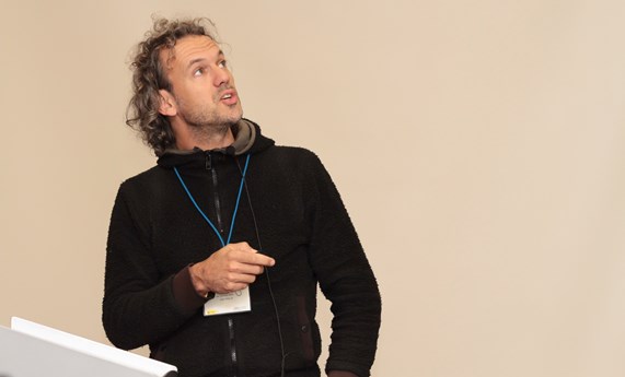 Nuria Rubio, Pau Gorostiza y Carlos Rodríguez, nuevos jefes de grupo del CIBER-BBN Nuria Rubio, Pau Gorostiza y Carlos Rodríguez, nuevos jefes de grupo del CIBER-BBN